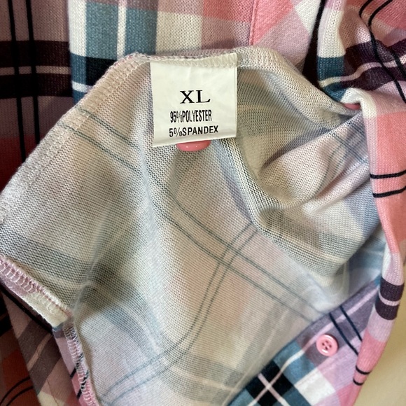 blouse top - Picture 4 of 5